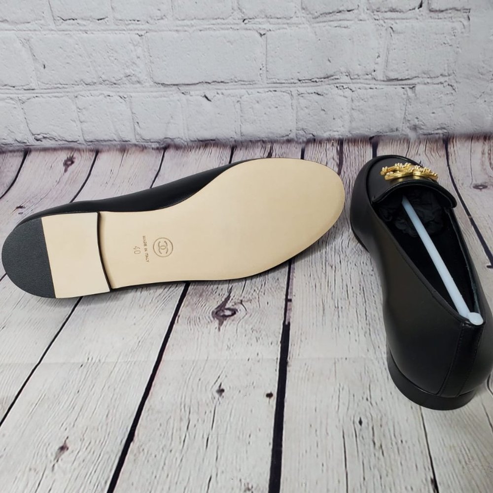 Chanel Loafers Women's Shoes 100% Authentic - Picture 5 of 9